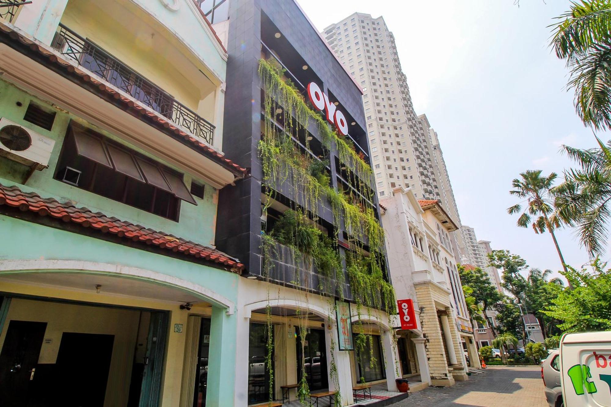 Super Oyo Capital O 217 A1 2* Surabaya